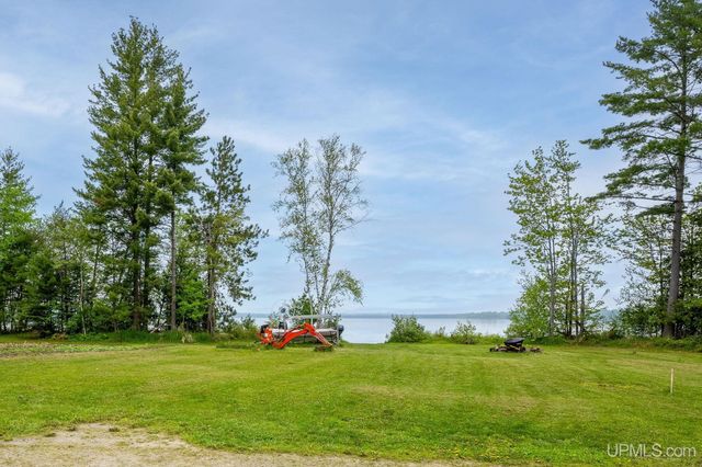 14038 24.5 Lane, Rapid River, MI 49878