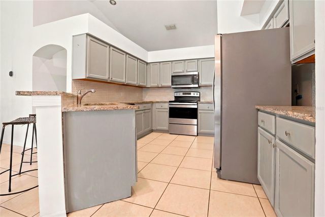 4702 FORT BRAVO COURT, Orlando, FL 32822