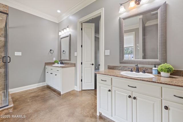 136 Timberland Ridge Boulevard, Lafayette, LA 70507