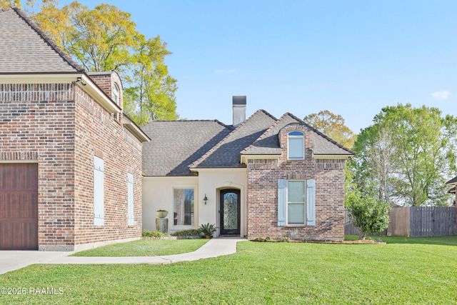 136 Timberland Ridge Boulevard, Lafayette, LA 70507