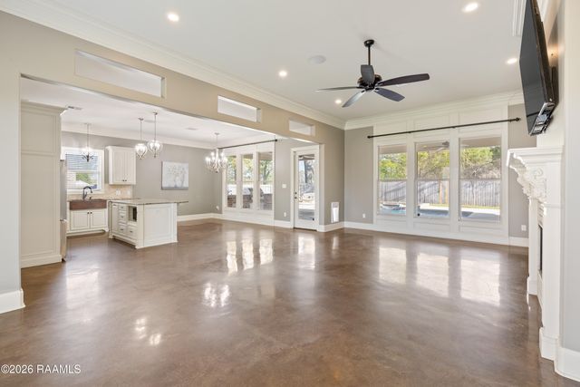 136 Timberland Ridge Boulevard, Lafayette, LA 70507