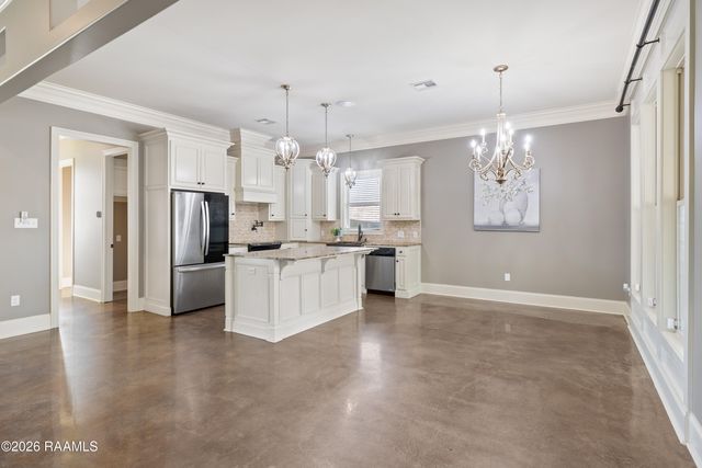 136 Timberland Ridge Boulevard, Lafayette, LA 70507