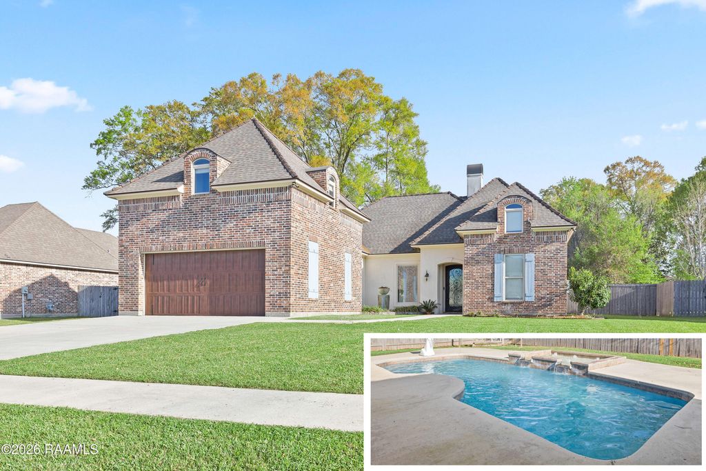 136 Timberland Ridge Boulevard, Lafayette, LA 70507