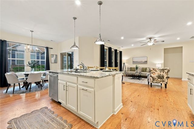 14392 Orchard Vista Ln, Glen Allen, VA 23059