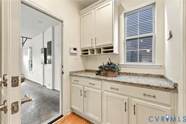 14392 Orchard Vista Ln, Glen Allen, VA 23059