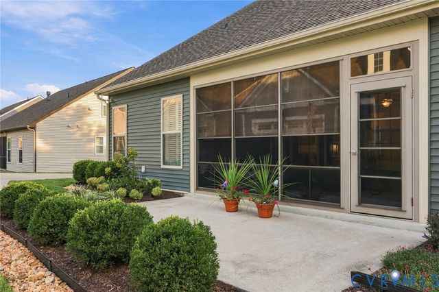 14392 Orchard Vista Ln, Glen Allen, VA 23059