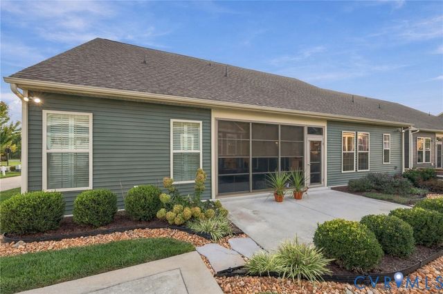 14392 Orchard Vista Ln, Glen Allen, VA 23059
