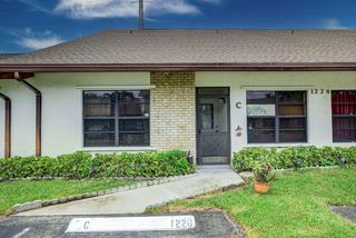 1220 Parkside Green Drive C, Greenacres, FL 33415
