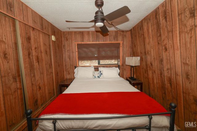 204 Tillie Creek Road, Wofford Heights, CA 93285