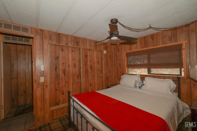 204 Tillie Creek Road, Wofford Heights, CA 93285