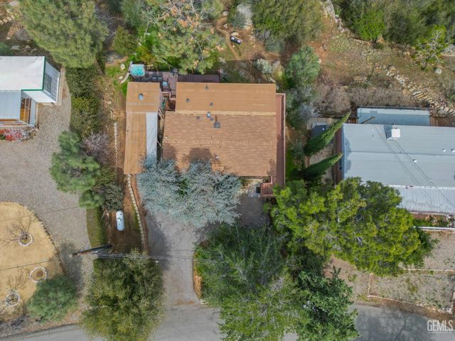 204 Tillie Creek Road, Wofford Heights, CA 93285