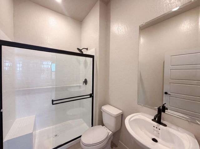 2246 N Marion Avenue, Clovis, CA 93619