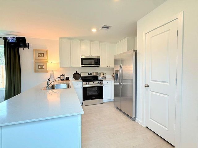 3606 Duplet Avenue, Conroe, TX 77306