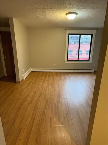 2114 Murray Ave 2nd floor, Squirrel Hill, PA 15217