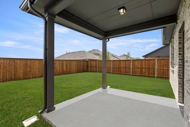 14166 Gallatin Street, Pilot Point, TX 76258