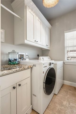 6215 S 26th Street, Rogers, AR 72758