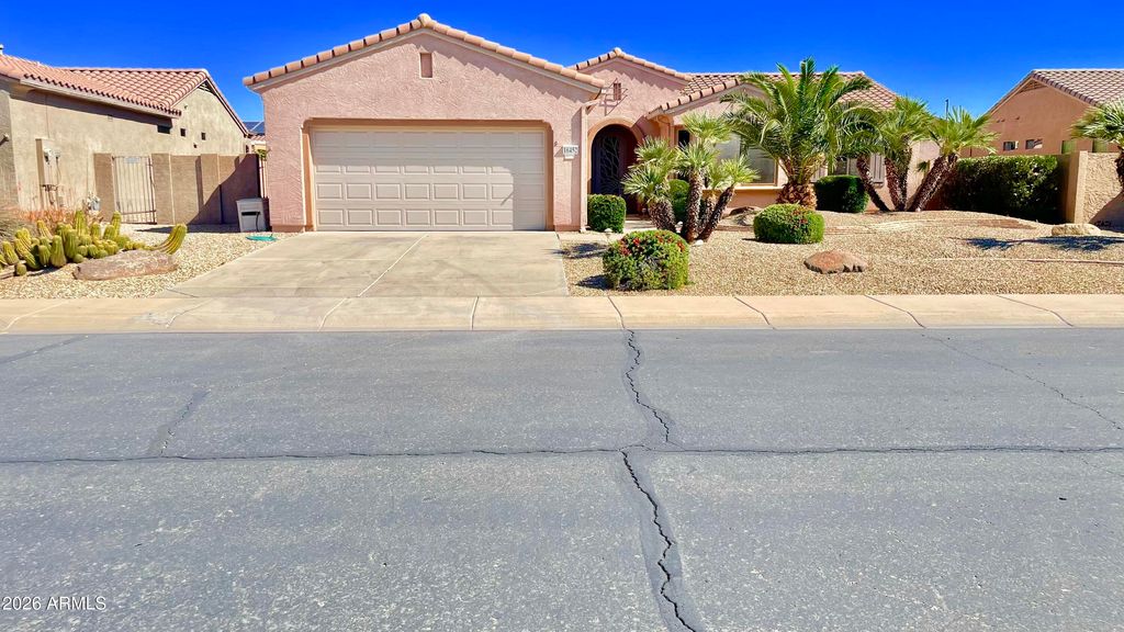 16452 W CENTURY PLANT Drive, Surprise, AZ 85387 — photo 2