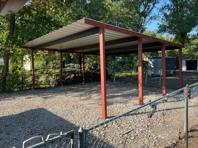 603 N Denton Avenue, Justin, TX 76247