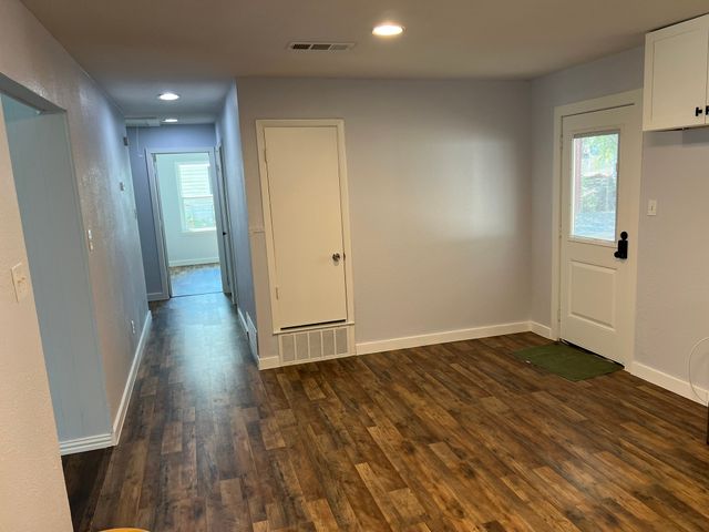 603 N Denton Avenue, Justin, TX 76247