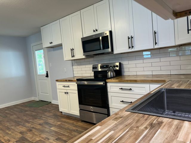 603 N Denton Avenue, Justin, TX 76247