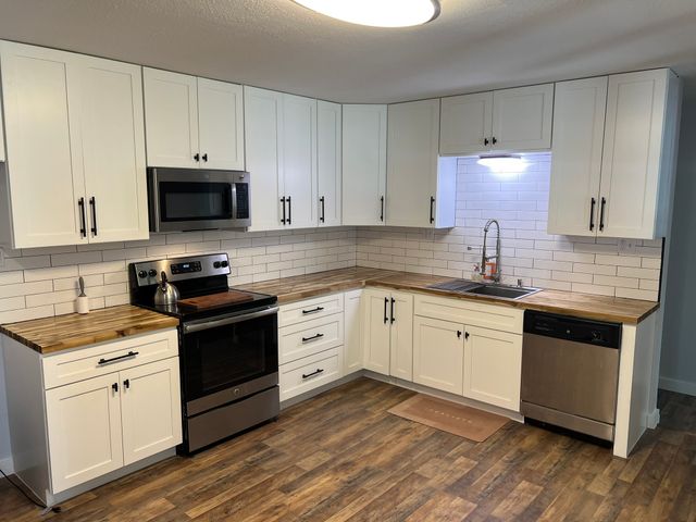 603 N Denton Avenue, Justin, TX 76247