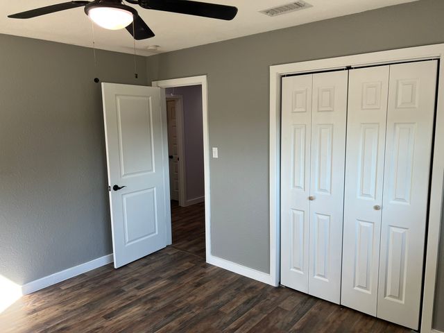 603 N Denton Avenue, Justin, TX 76247