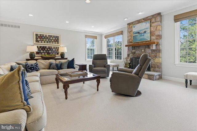 116 GRAYSON DR, Belle Mead, NJ 08502