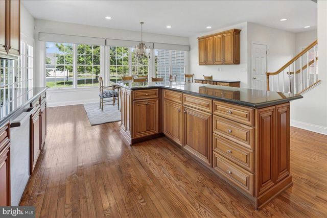 116 GRAYSON DR, Belle Mead, NJ 08502