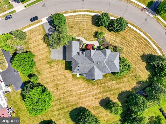 116 GRAYSON DR, Belle Mead, NJ 08502