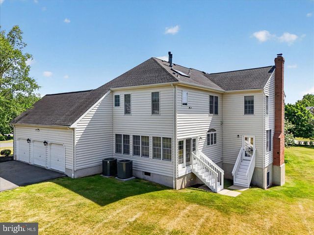 116 GRAYSON DR, Belle Mead, NJ 08502