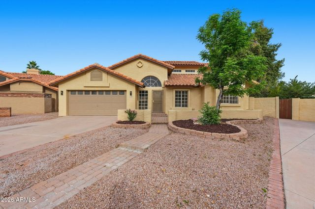 845 N OAK Court, Chandler, AZ 85226