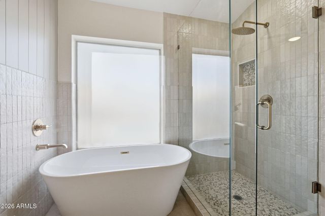 845 N OAK Court, Chandler, AZ 85226