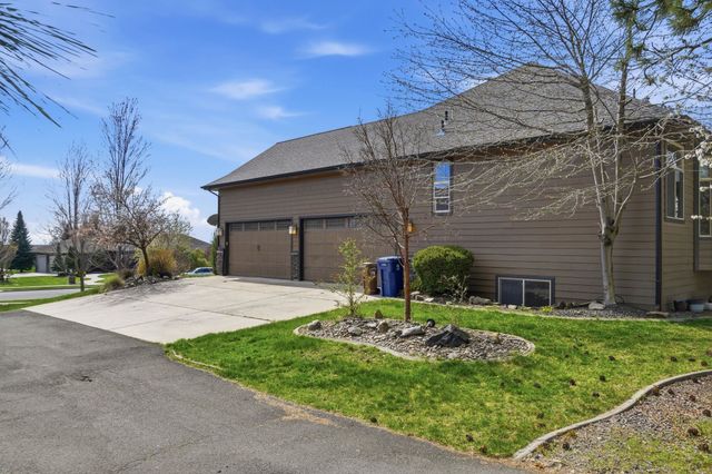 1610 W Panorama Ave, Spokane, WA 99208