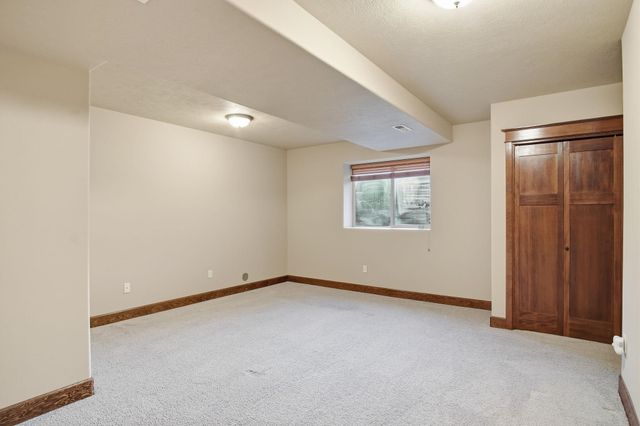 1610 W Panorama Ave, Spokane, WA 99208