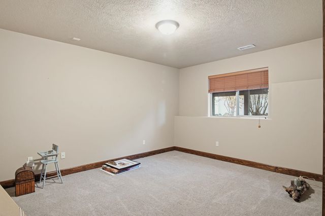 1610 W Panorama Ave, Spokane, WA 99208