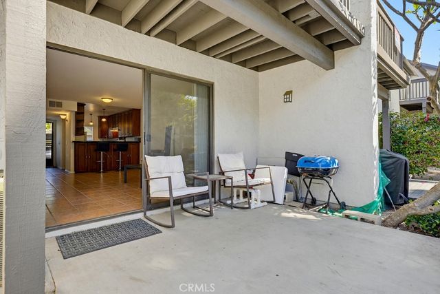 62 Orange Blossom, Irvine, CA 92618