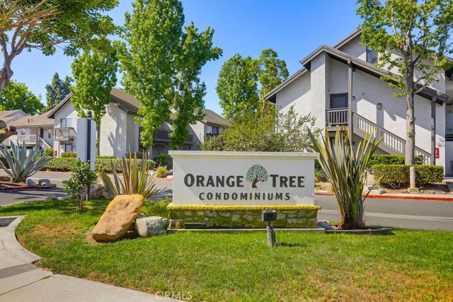 62 Orange Blossom, Irvine, CA 92618