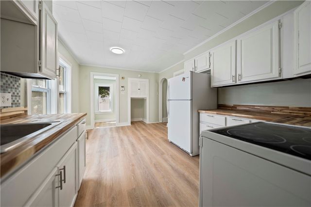 101 Ernst Street, Rochester, NY 14621