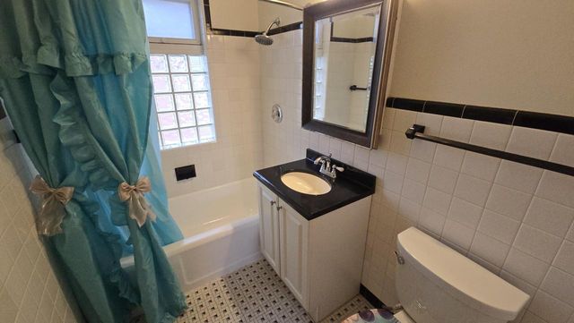 3454 N 58th STREET, Milwaukee, WI 53216