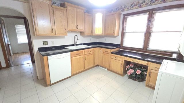 3454 N 58th STREET, Milwaukee, WI 53216