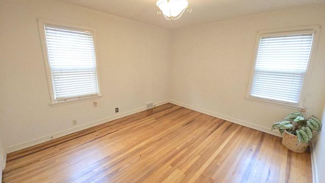 3454 N 58th STREET, Milwaukee, WI 53216