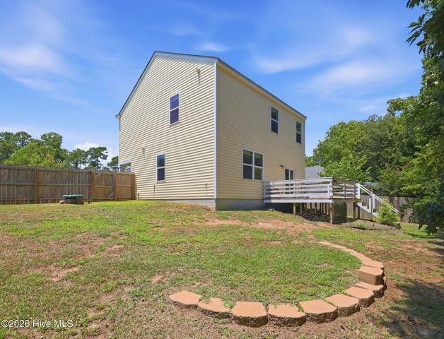 112 Mardella Way, Holly Ridge, NC 28445