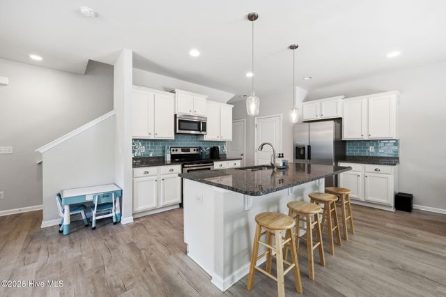 112 Mardella Way, Holly Ridge, NC 28445