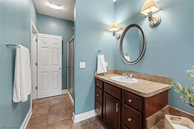 11780 Ascot Lane, Chagrin Falls, OH 44023