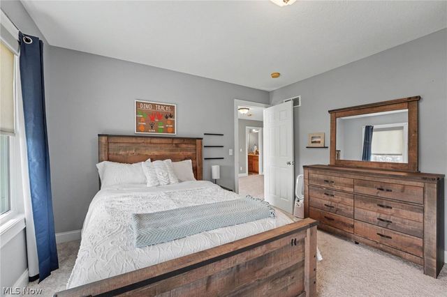 11780 Ascot Lane, Chagrin Falls, OH 44023