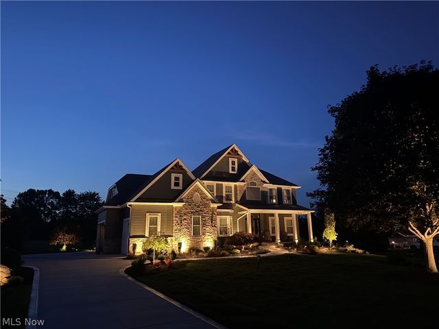 11780 Ascot Lane, Chagrin Falls, OH 44023