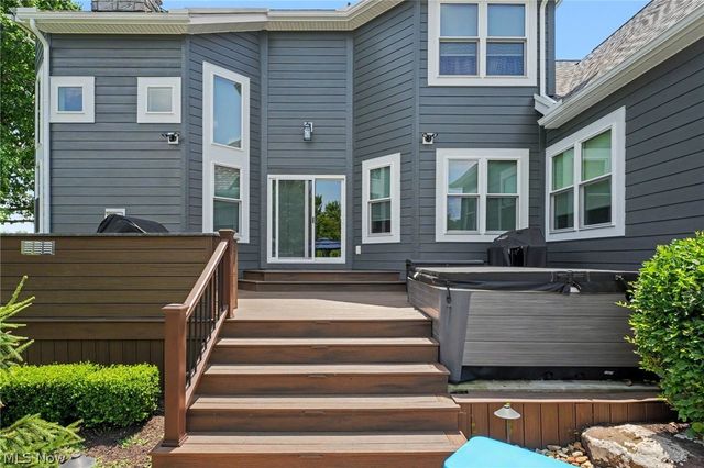11780 Ascot Lane, Chagrin Falls, OH 44023