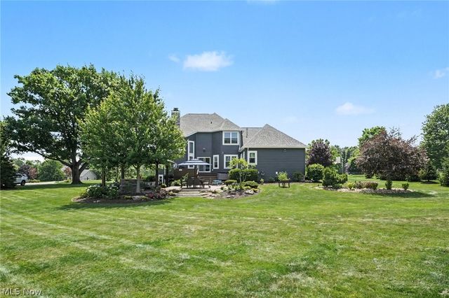 11780 Ascot Lane, Chagrin Falls, OH 44023