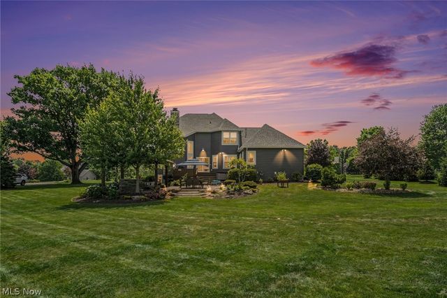 11780 Ascot Lane, Chagrin Falls, OH 44023