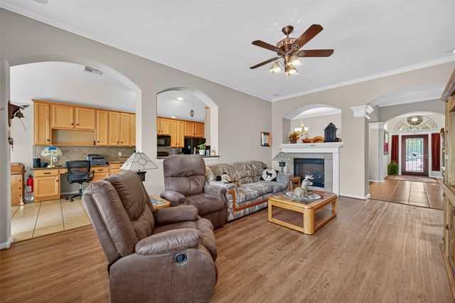 16827 Newlight Bend Drive, Houston, TX 77095